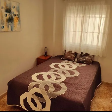 Apartamento Los Locos ,3 Bedroom ,private Parking Space And Sea View טורבייחה